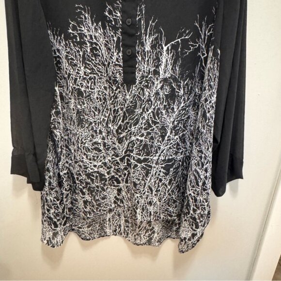 Addition Elle Love and Legend Black  White Sheer Tunic Top Size 22 - Picture 5 of 10